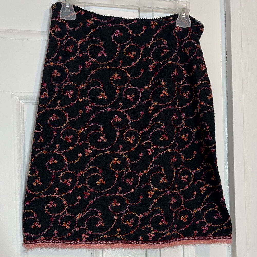 Groovy girl skirt